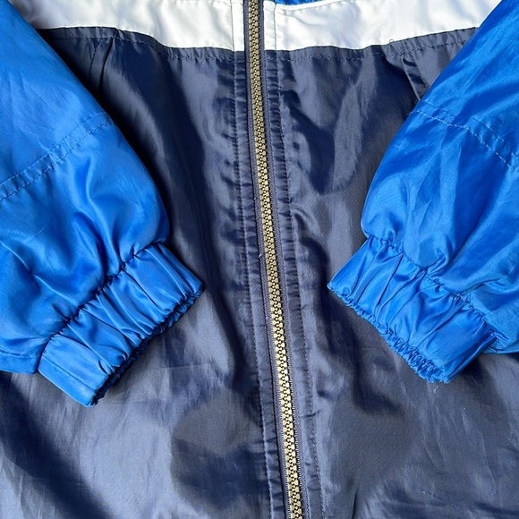 OshKosh B'gosh Wind Breaker Jacket - Picture 5 of 6